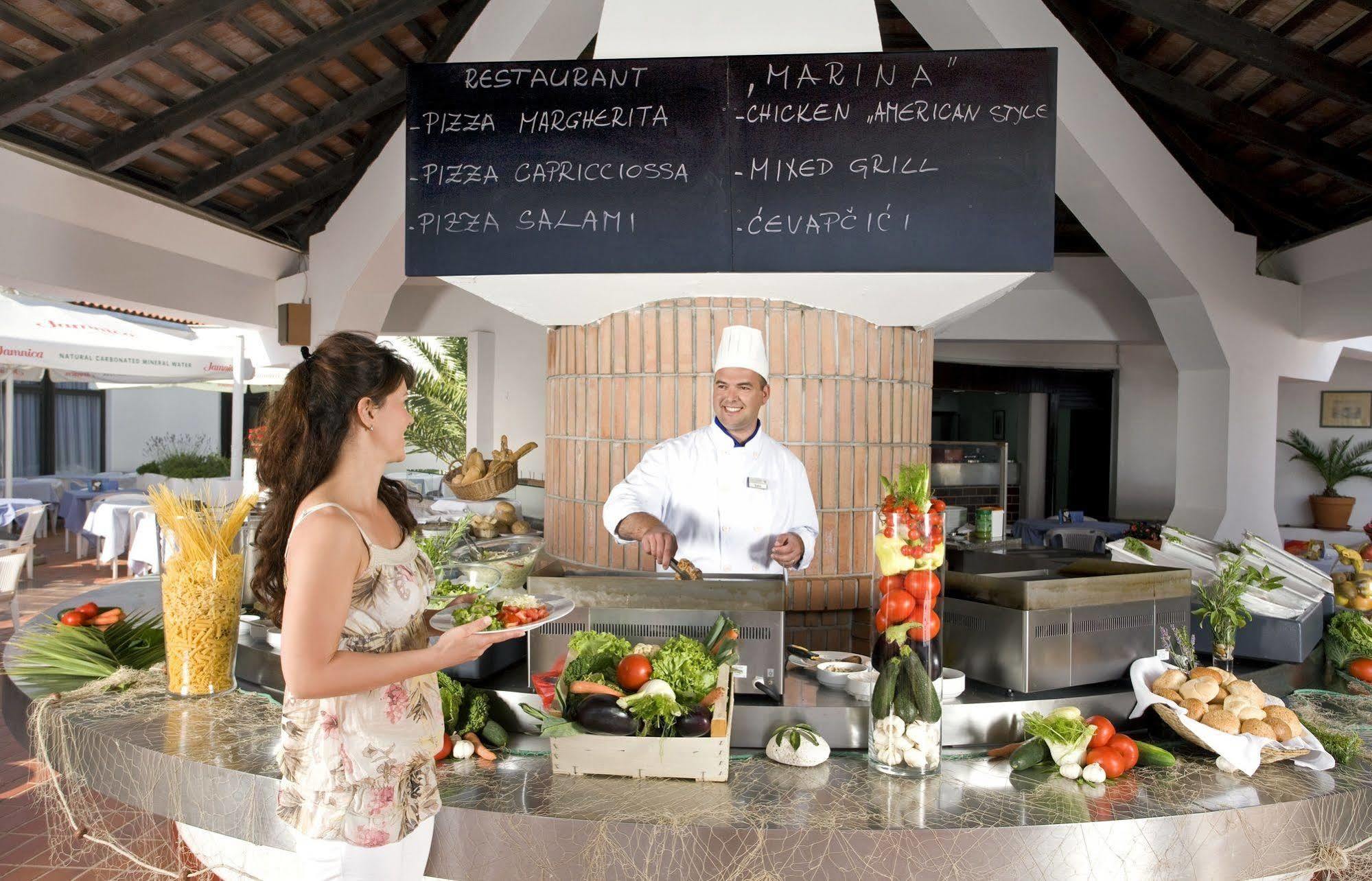 Lanterna Resort Tar-Vabriga ภายนอก รูปภาพ